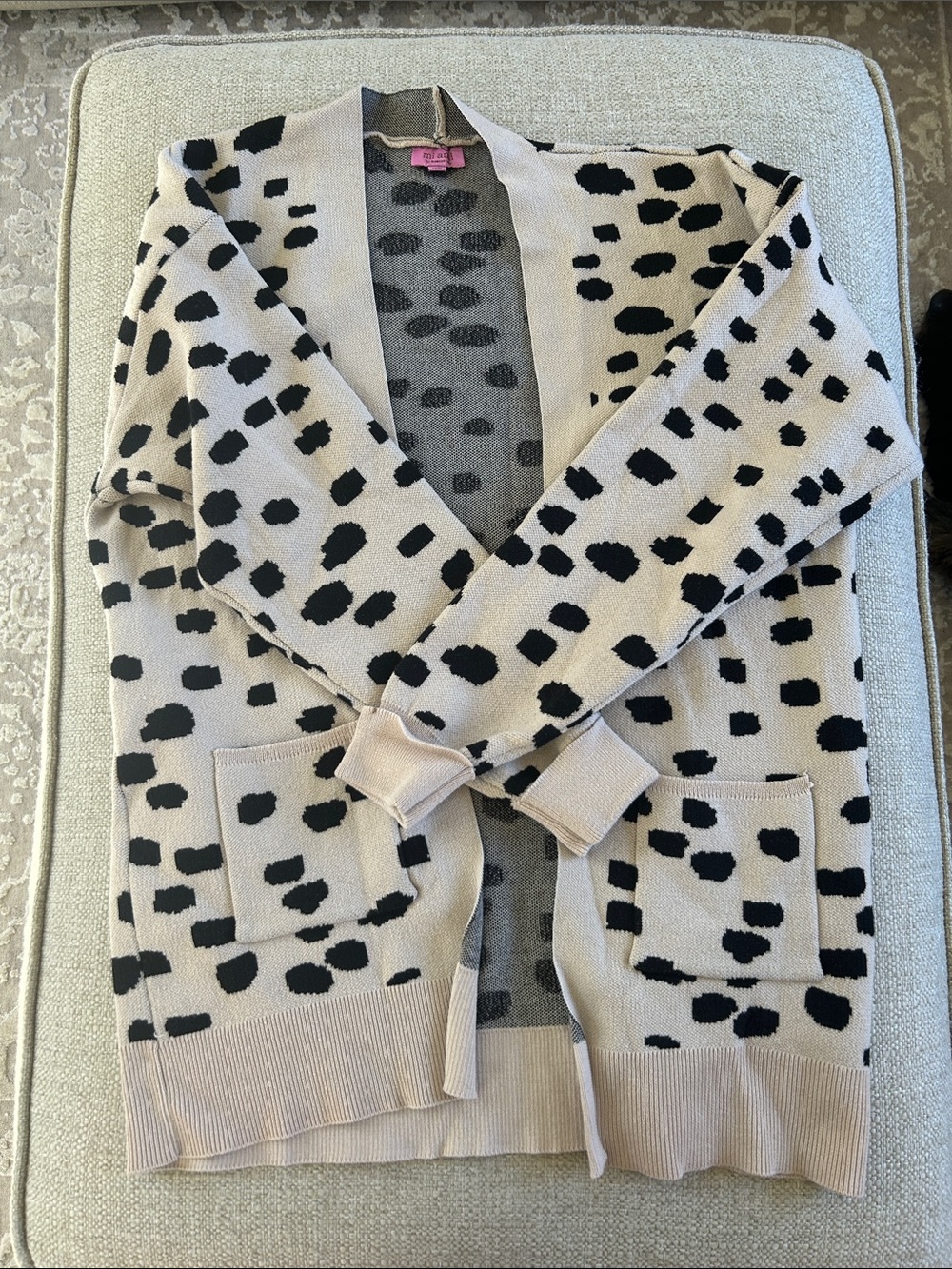 Women’s cardigan